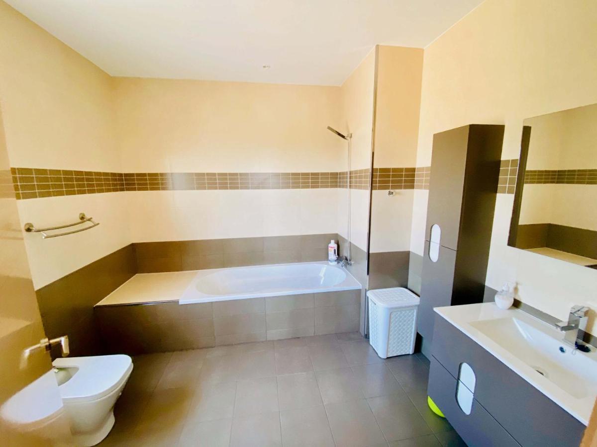 Luxury Villa Investingspain With Sea Views, Pool And Jacuzzi Лорет де Мар Екстериор снимка