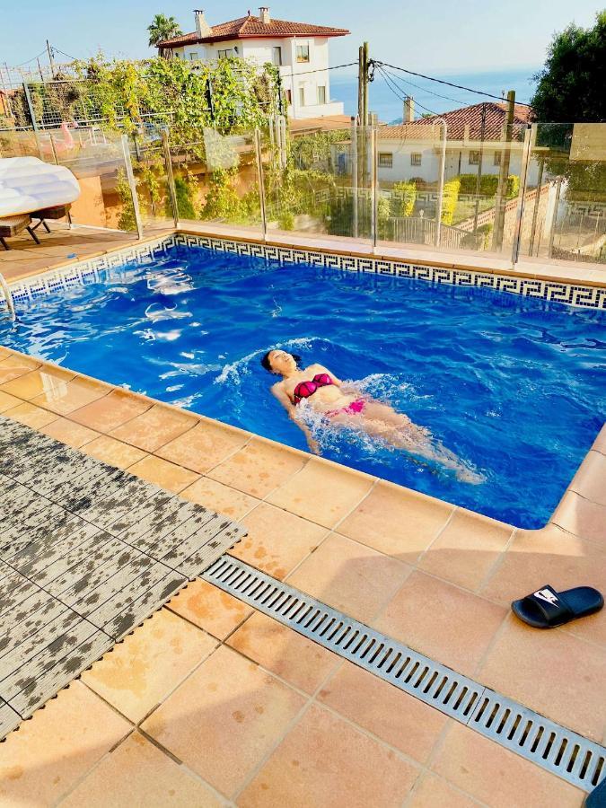 Luxury Villa Investingspain With Sea Views, Pool And Jacuzzi Лорет де Мар Екстериор снимка
