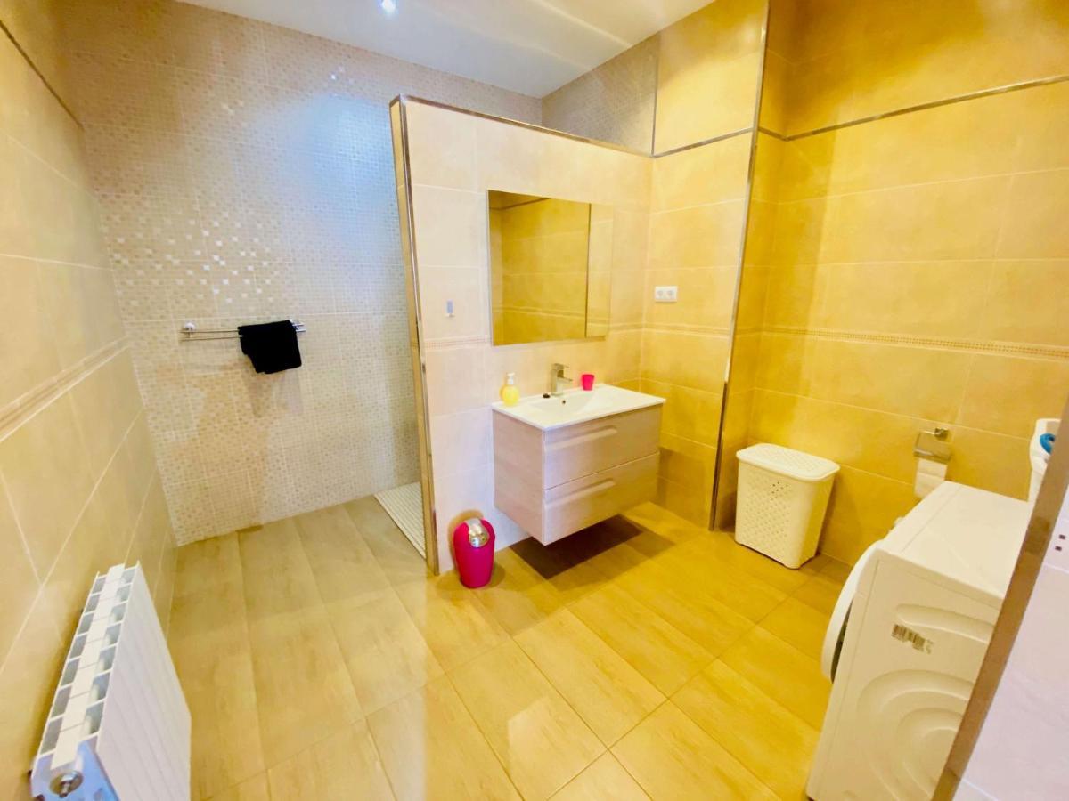 Luxury Villa Investingspain With Sea Views, Pool And Jacuzzi Лорет де Мар Екстериор снимка