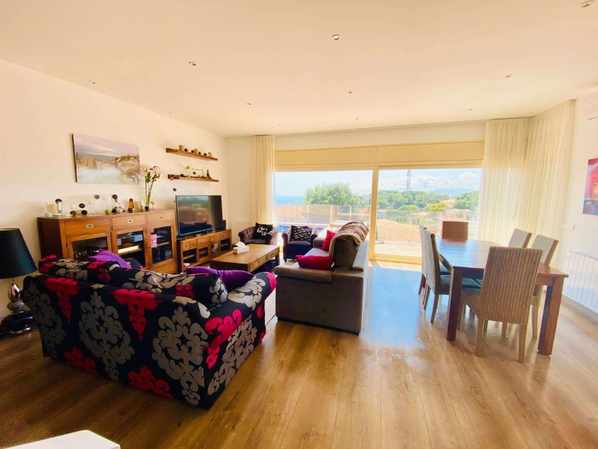 Luxury Villa Investingspain With Sea Views, Pool And Jacuzzi Лорет де Мар Екстериор снимка