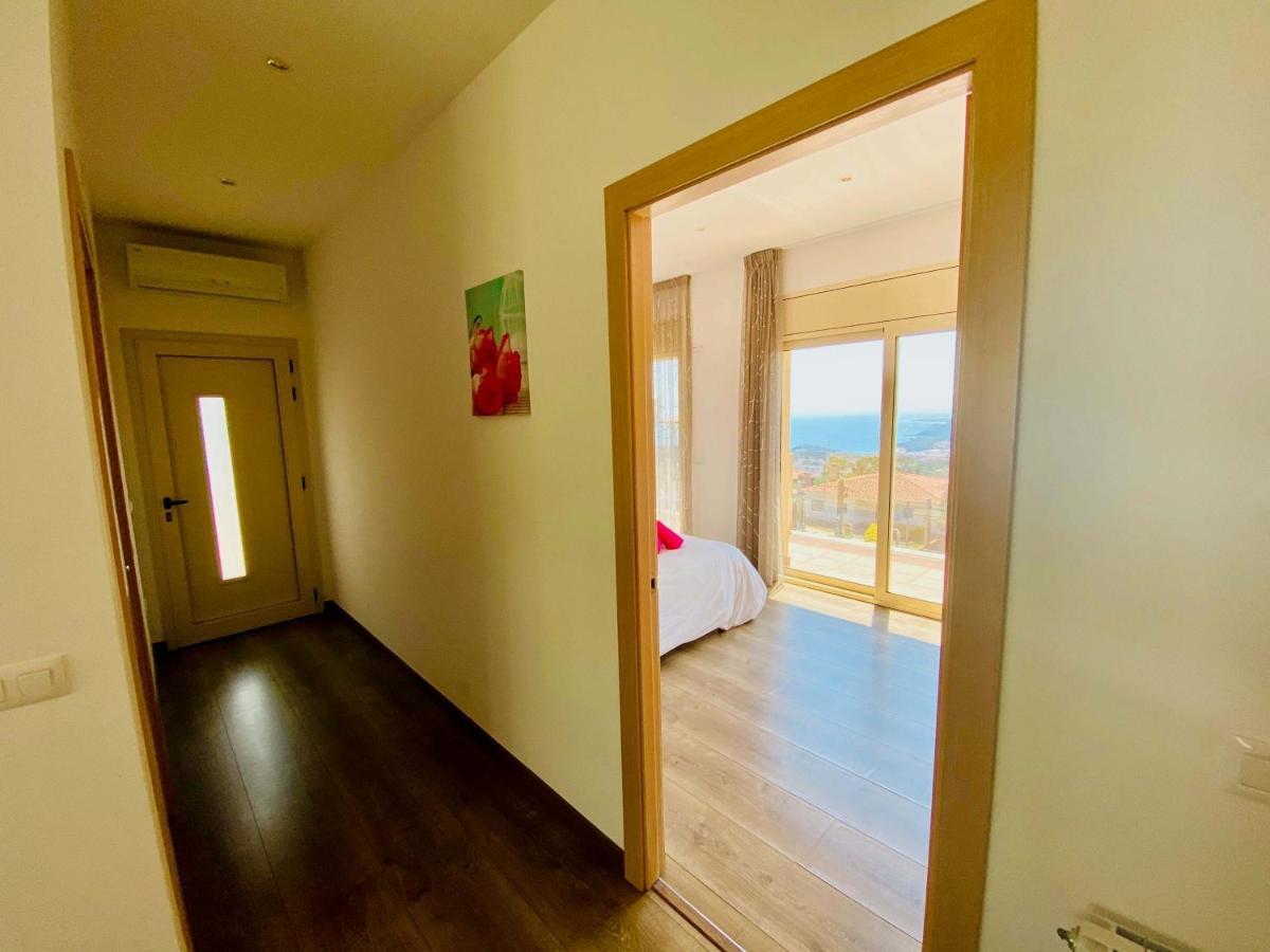 Luxury Villa Investingspain With Sea Views, Pool And Jacuzzi Лорет де Мар Екстериор снимка